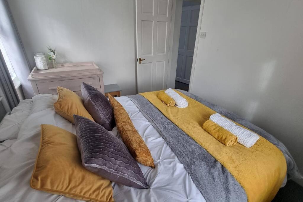 فيلا Entire House With Garden & Parking Nr Ashford Int المظهر الخارجي الصورة